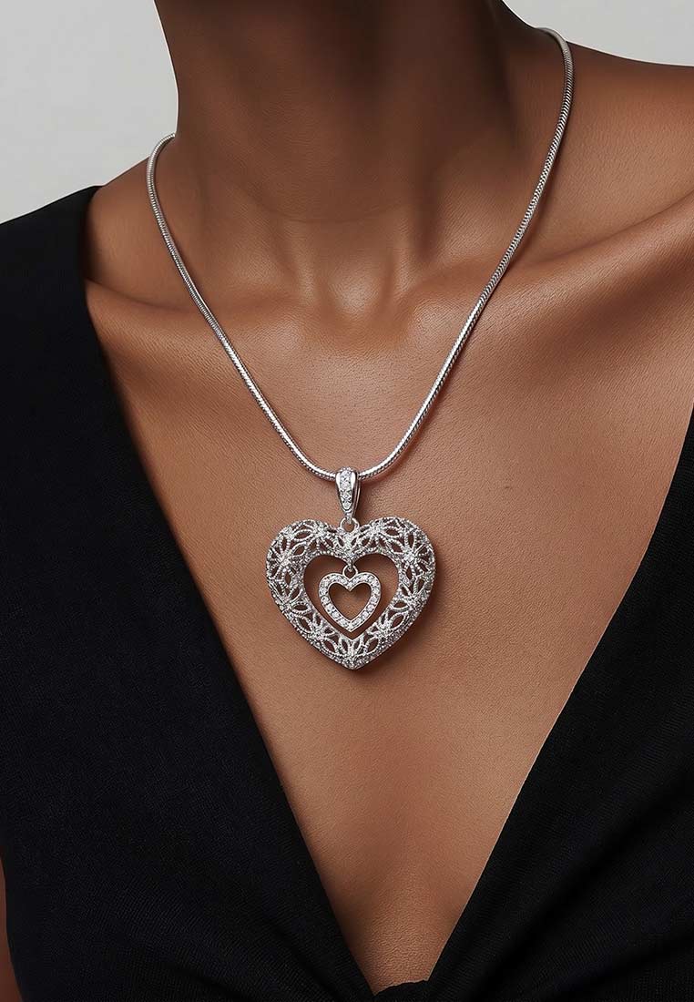 Trachtencollier Herz in Herz silber