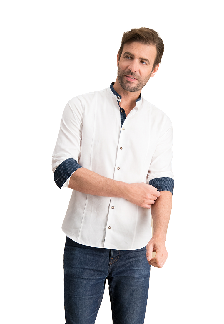 Outfit_41_front_03_cropQnHyBDDfJe7v8