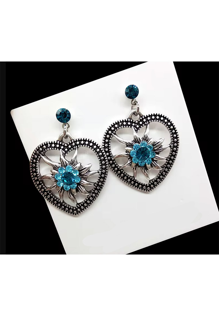 Ohrstecker Herz Edelweiss hellblau Ohrstecker Herz Edelweiss hellblau