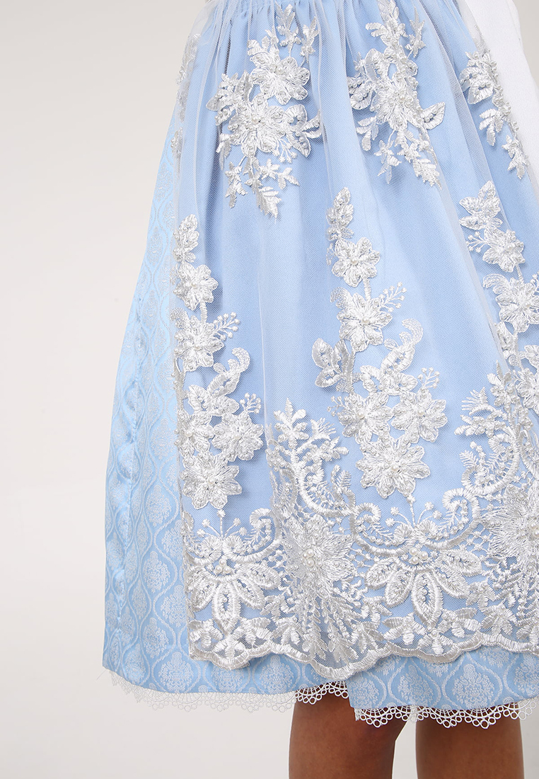 Dirndl_Alisa_4rfw