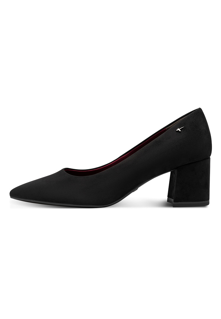 Tamaris Pumps Monique schwarz, Seitenansicht des eleganten Schuhs mit blockartigem Absatz und spitzer Zehenpartie.