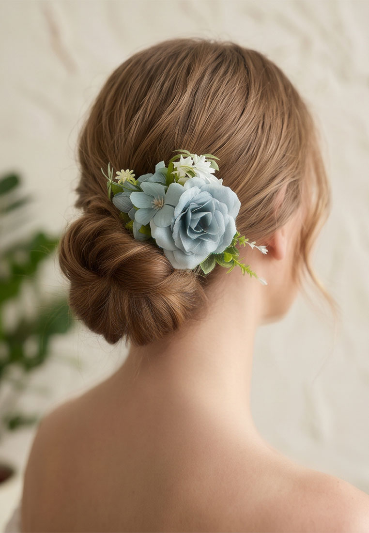 Blumen Haarschmuck Leila hellblau