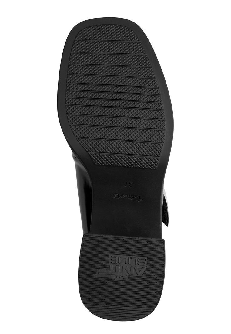 Tamaris Mary Jane Pumps in Schwarz. Unteransicht mit rutschfester Profilsohle und sichtbarem Tamaris-Logo und Größenangabe.