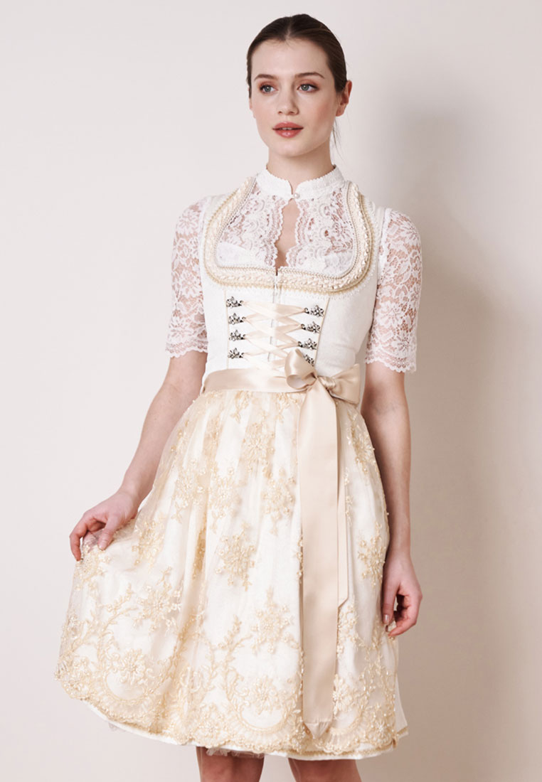 Dirndl Anelle