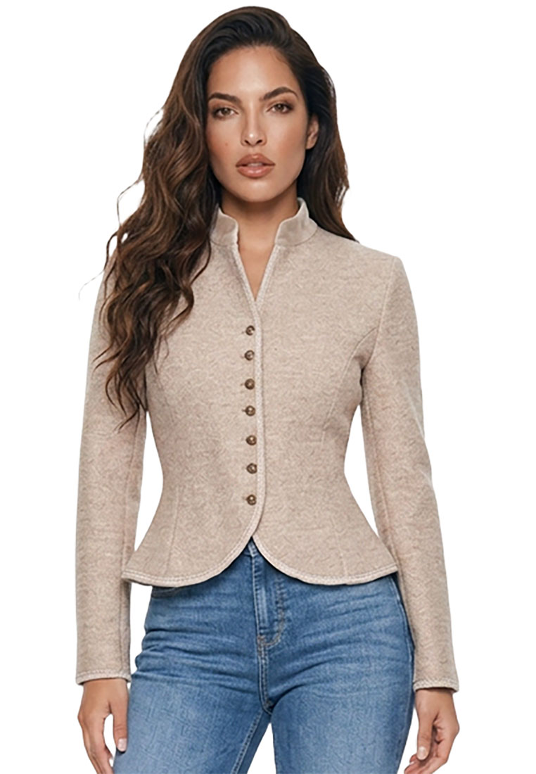 Frontansicht des Alpenherz Walkjanker Amelie in Beige, mit Knopfleiste und Stehkragen.