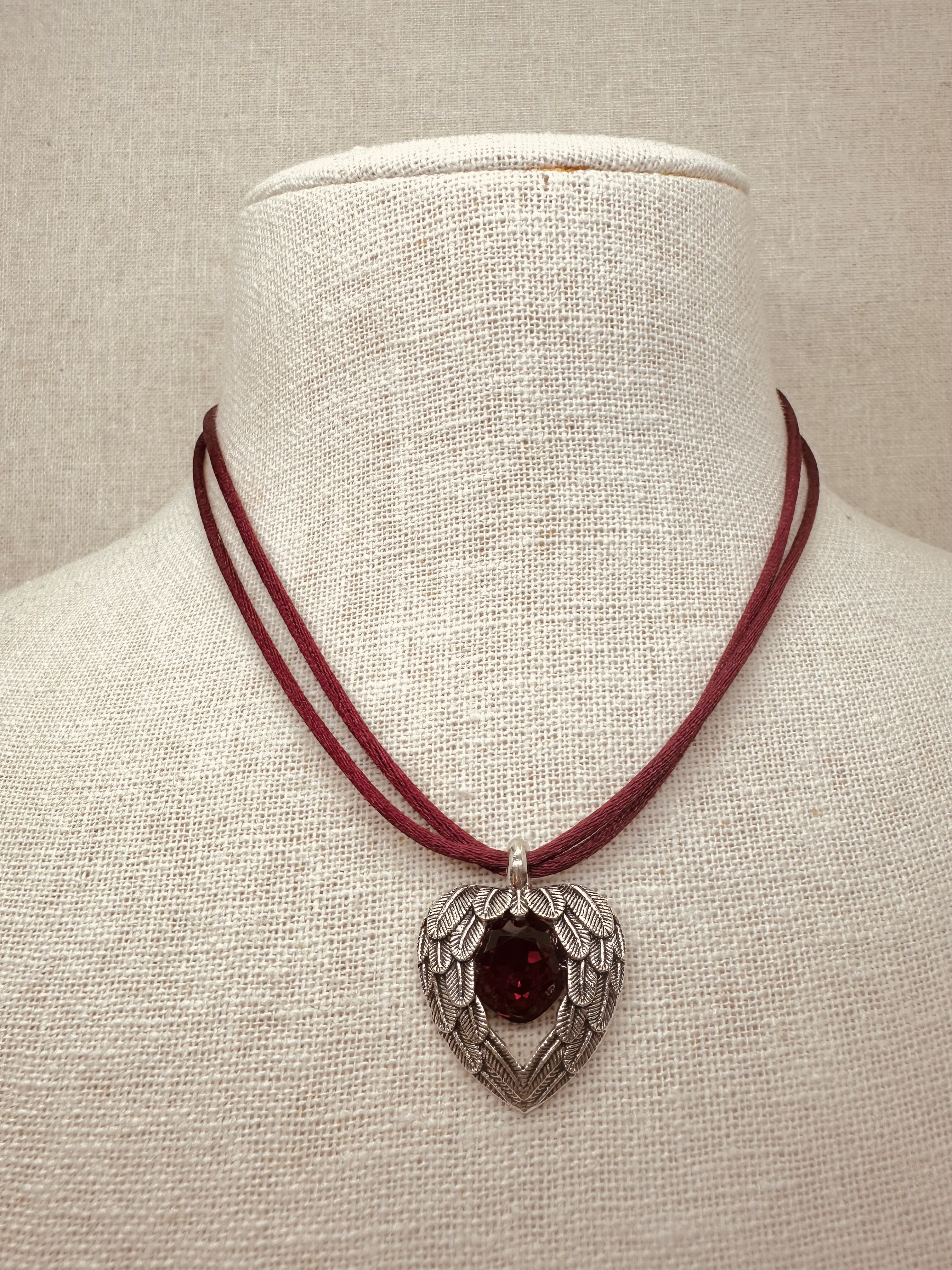 Trachtencollier Wendela fuchsia