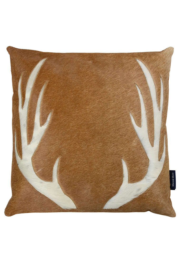 Mars&More Kissen Kuhfell braun mit Geweih 45x45cm, Frontansicht eines stilvollen Kissens in warmem Braun mit einem auffälligen, hellen Geweih-Motiv.