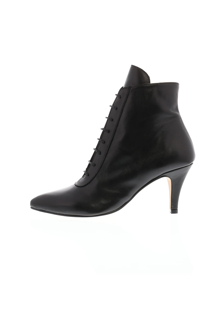Marie_Schnuerstiefelette_Kalbsnappa_rfw2