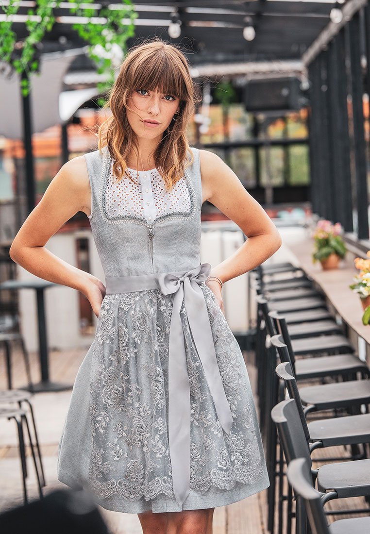 Dirndl Lynn silbergrau