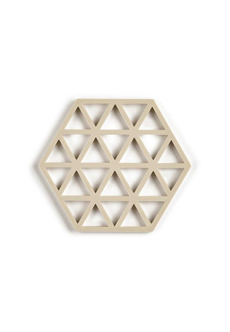 331284_859826_ZoneDenmark_Topfuntersetzer_Triangle_Taupe