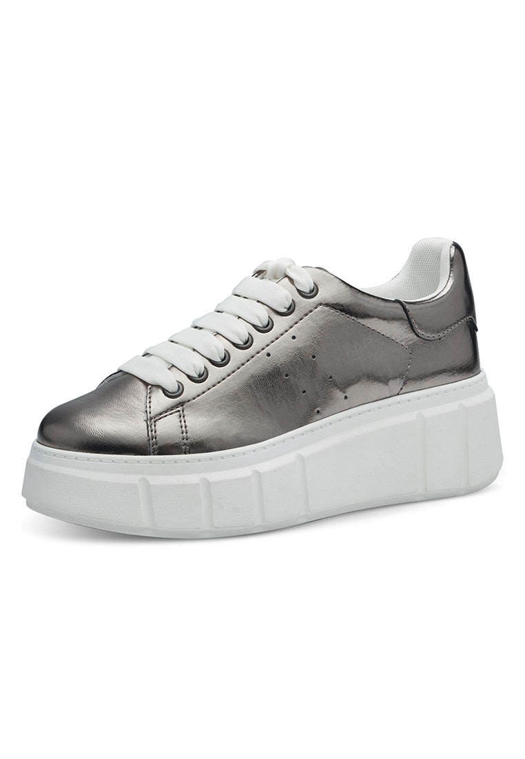 Sneaker Glamour