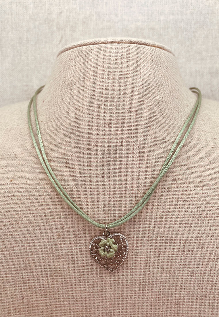 Trachtencollier Rosenherz farn Trachtencollier Rosenherz farn