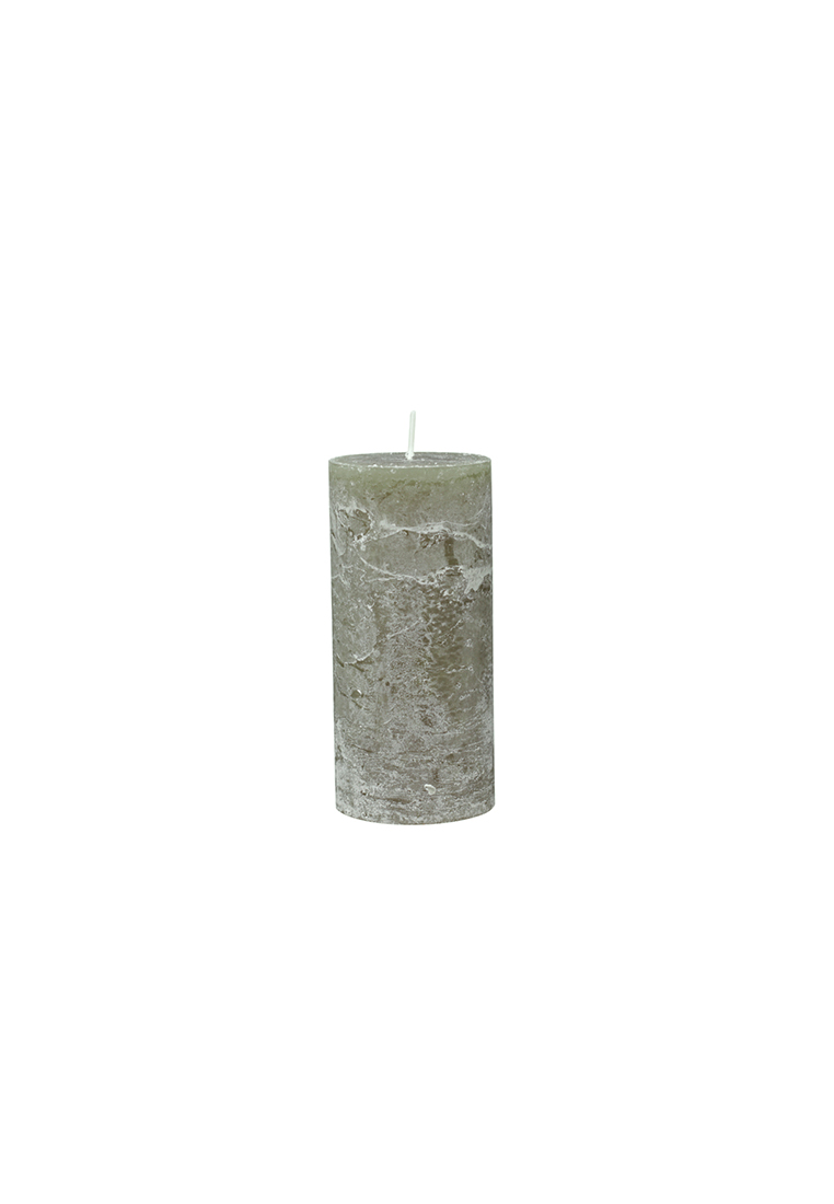 Rustikale Stumpenkerze Oliv 15cm Rustikale Stumpenkerze Oliv 15cm