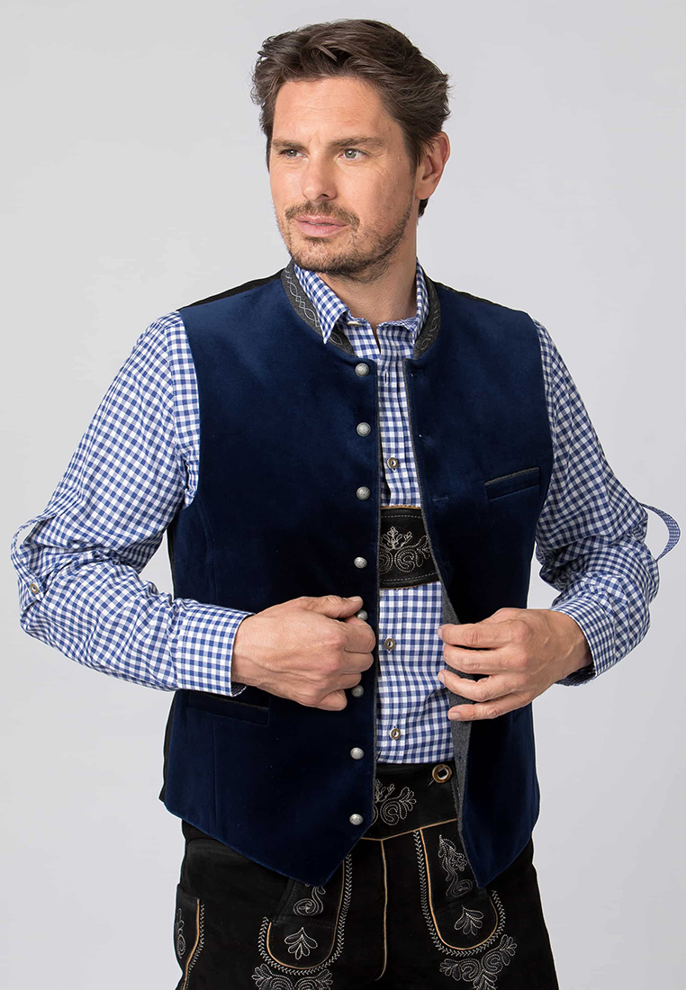 Stockerpoint Trachtenweste Lorenzo indigo, Herren, Frontansicht in Dunkelblau, mit sichtbaren Knöpfen und Eingrifftaschen.
