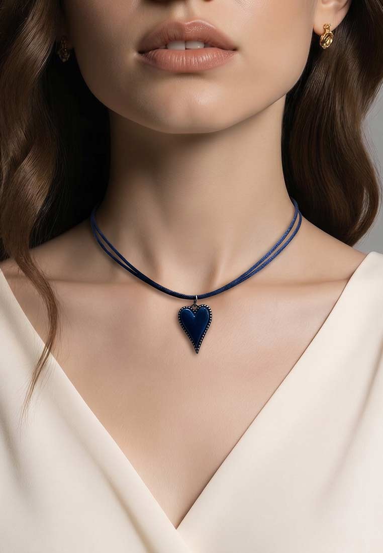 Trachtencollier Herz mit Seidenkordel marine